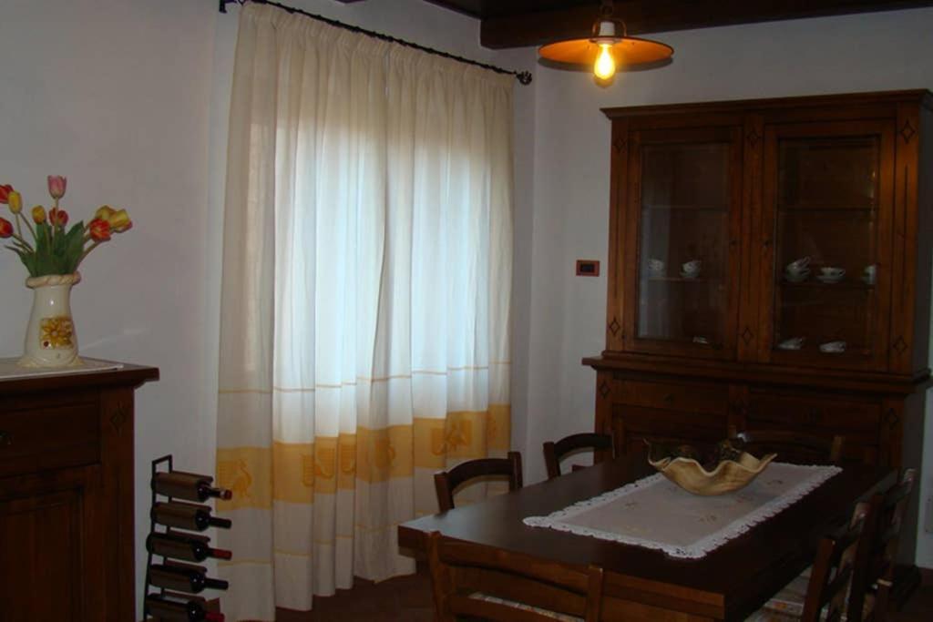 Bella Casa Con Giardino A 10 Minuti Dal Mare Apartment อาเญ็นตู ภายนอก รูปภาพ